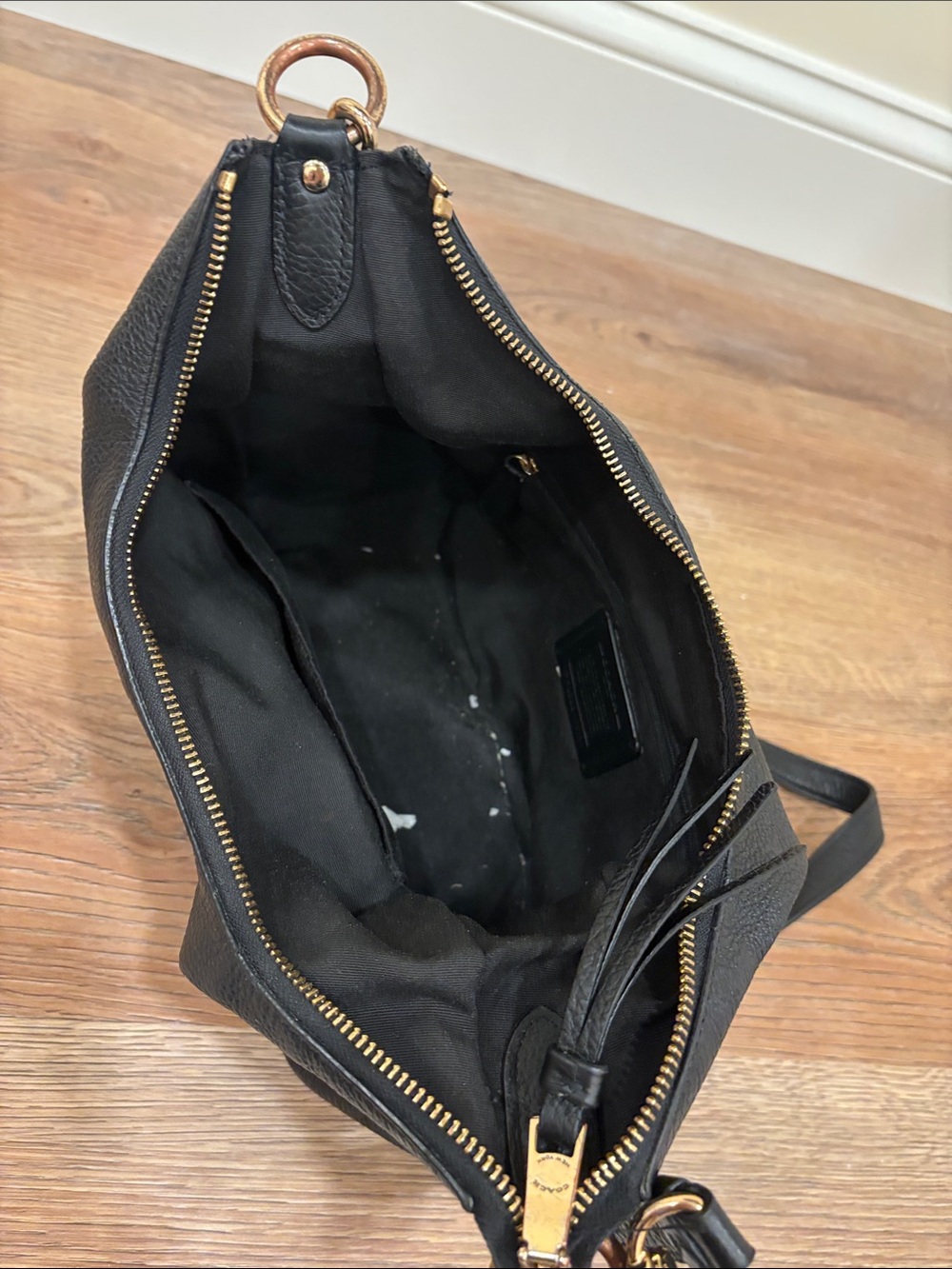 Coach Black Pebbled Leather Shoulder Bag with Gold Hardware - Picture 3 of 3